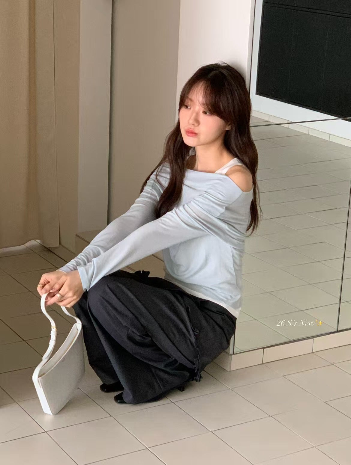 韩国女装 riveroom吊带一字肩t恤女长袖百搭宽松显瘦 蓝色